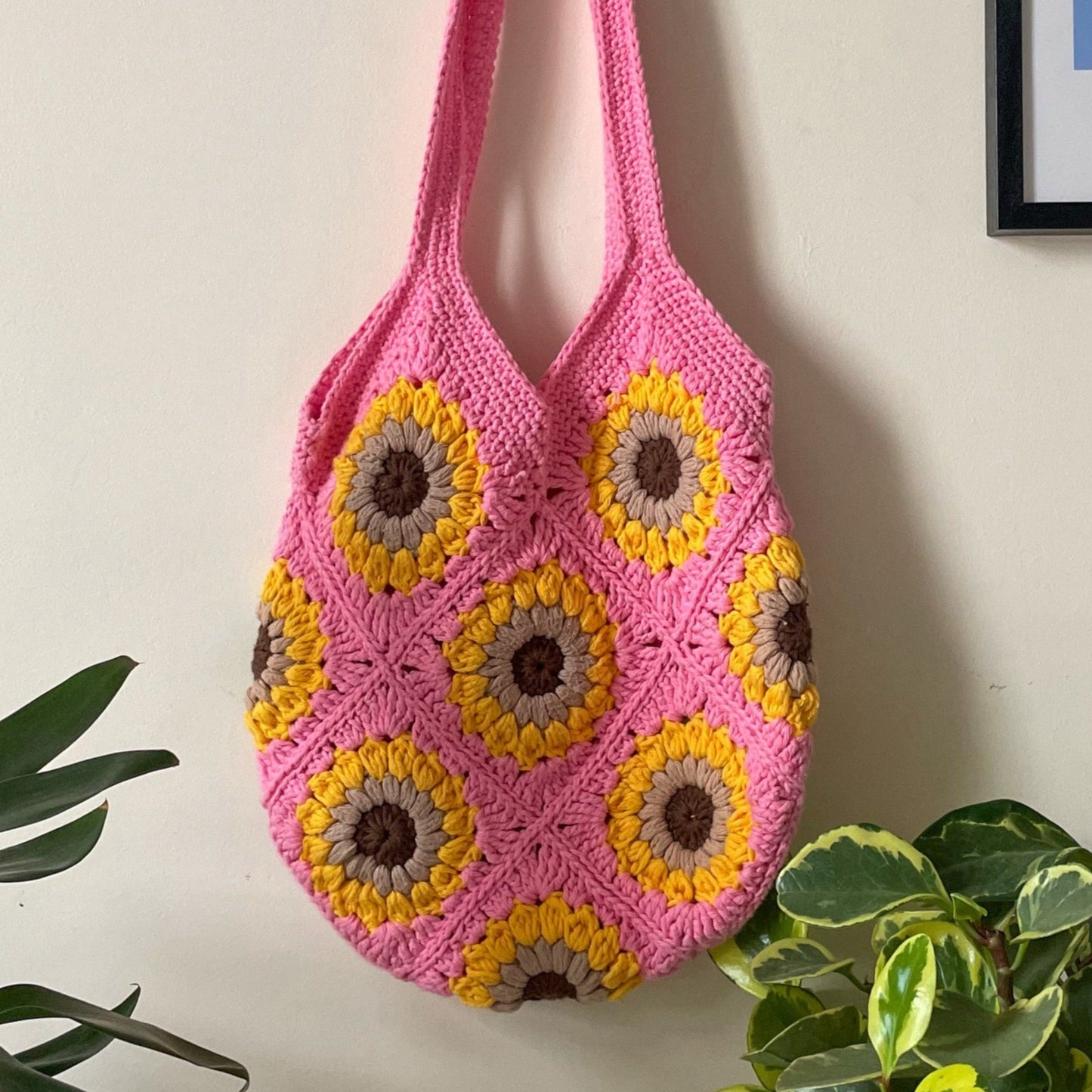 Crochet Sunflower Tote Bag in Pink